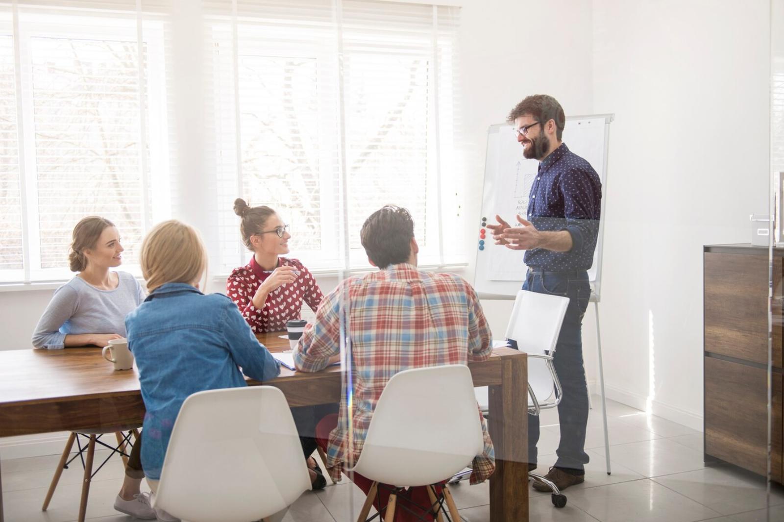 Schulung und Dokumentation